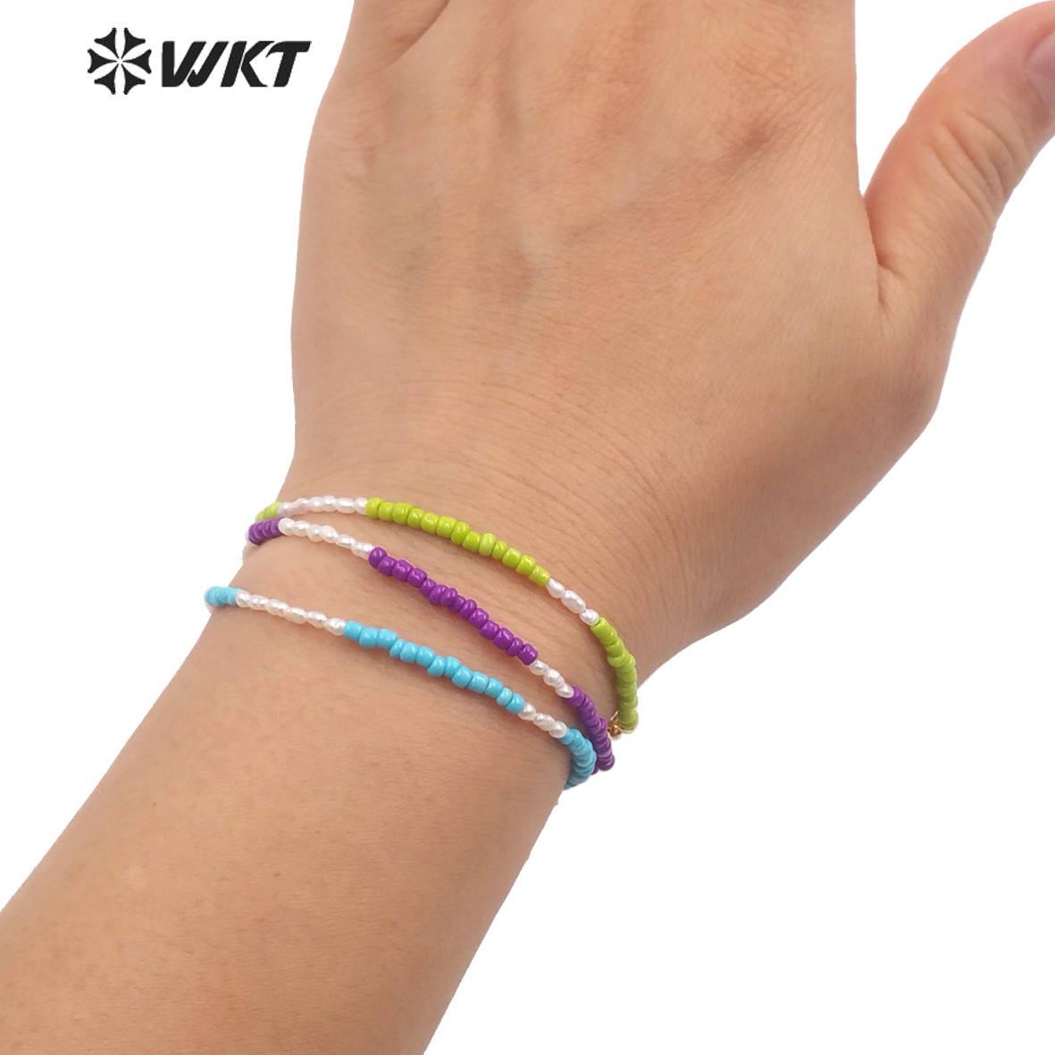 WT-MPB079 Women Elegant Tiny 2 - Ceramic Link Bracelet recensione e prezzo