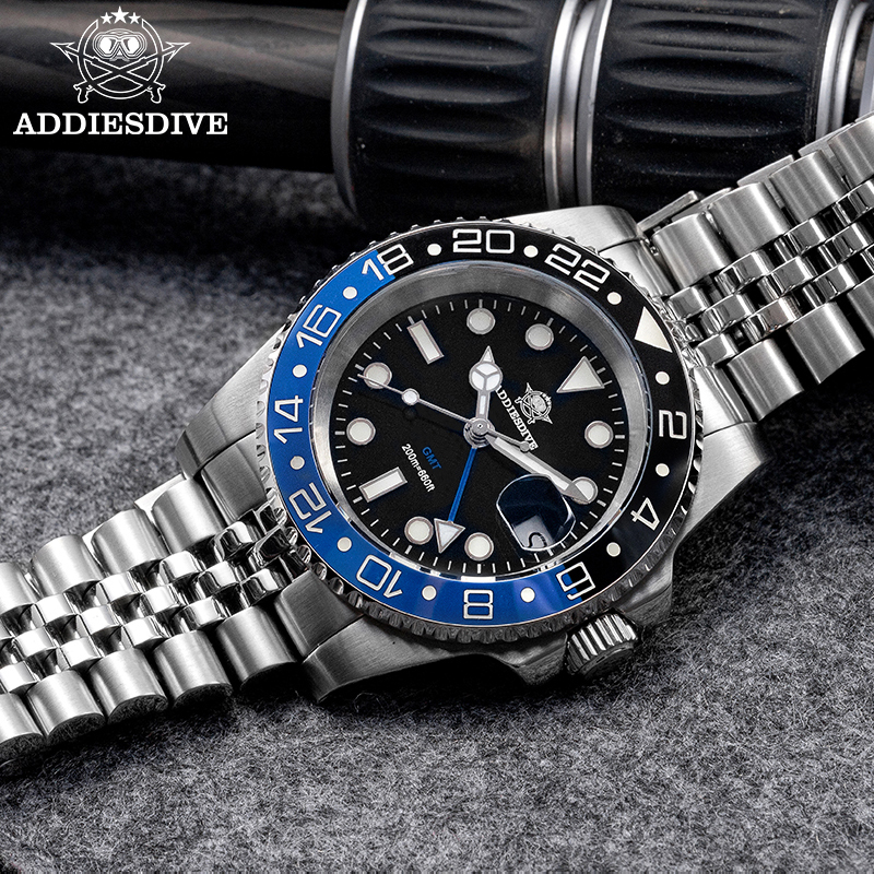 ADDIESDIVE AD2050 Luxury GMT W - Ceramic Link Bracelet recensione e prezzo
